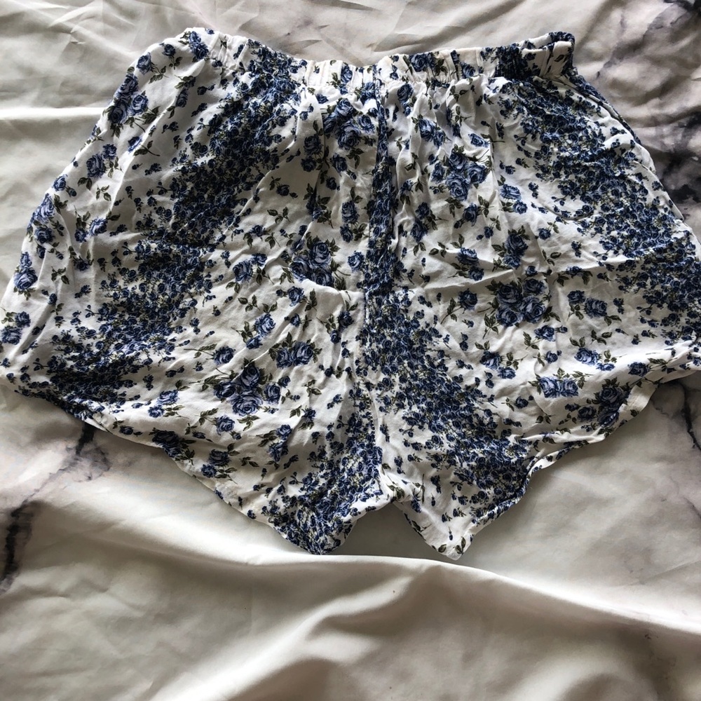 Brandy Melville remi shorts